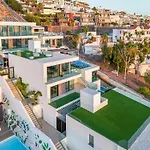 Villa A With Priv, Heated Pool, Ocean View The View Tenerife Costa Adeje (Tenerife)