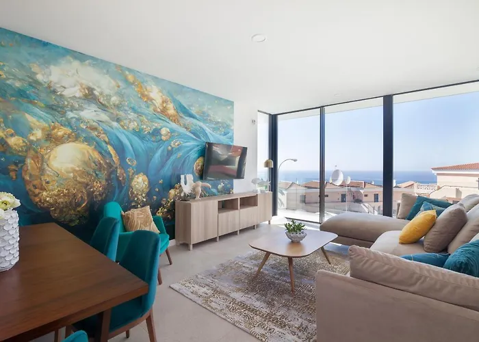 别墅 200m New A With Private, Heated Pool And Amazing Ocean View