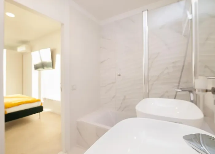 200m New A With Private, Heated Pool And Amazing Ocean View فيلة