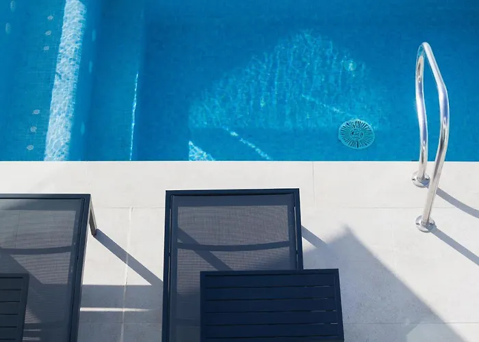 200m New A With Private, Heated Pool And Amazing Ocean View Willa