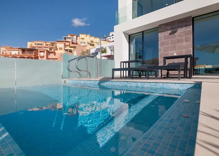 200m New A With Private, Heated Pool And Amazing Ocean View Villa *