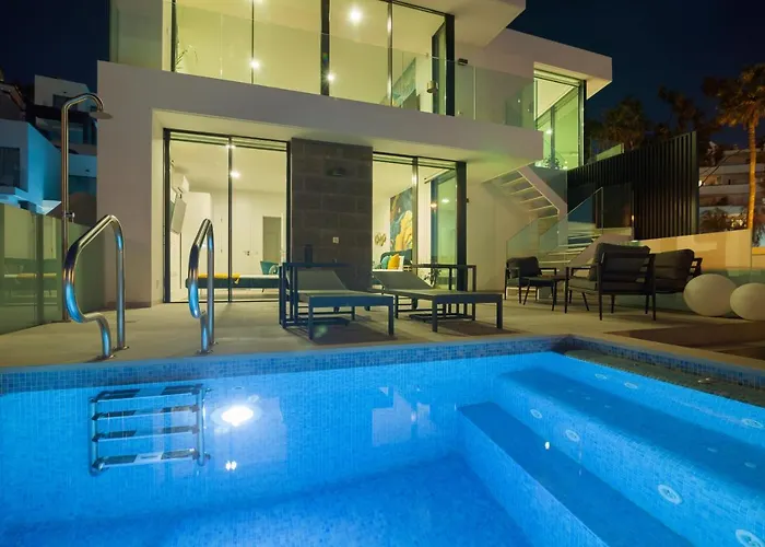 200m New A With Private, Heated Pool And Amazing Ocean View Villa